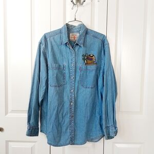 Handpainted Southwestern Cactus on Denim/Chambray Shirt size‎ Large Levi